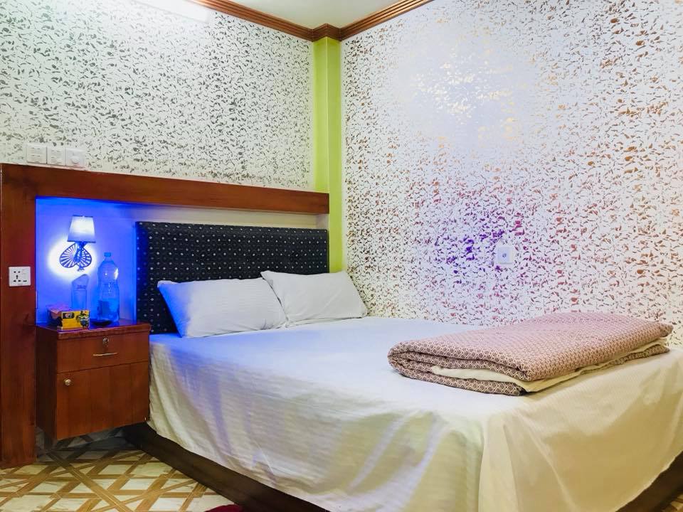 VIP Couple Bed (Delux Room)